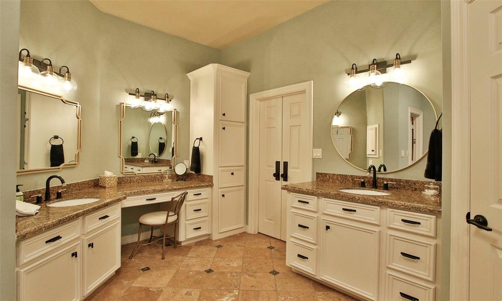 37702 Pinwood Court