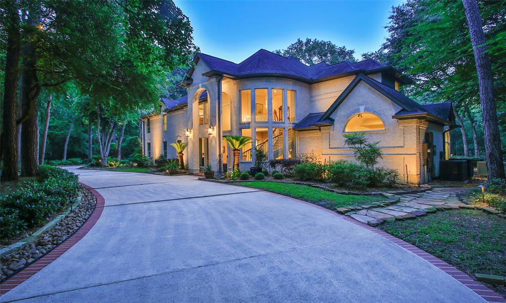 37702 Pinwood Court