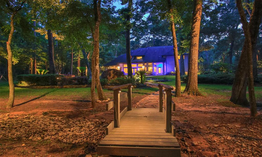 37702 Pinwood Court