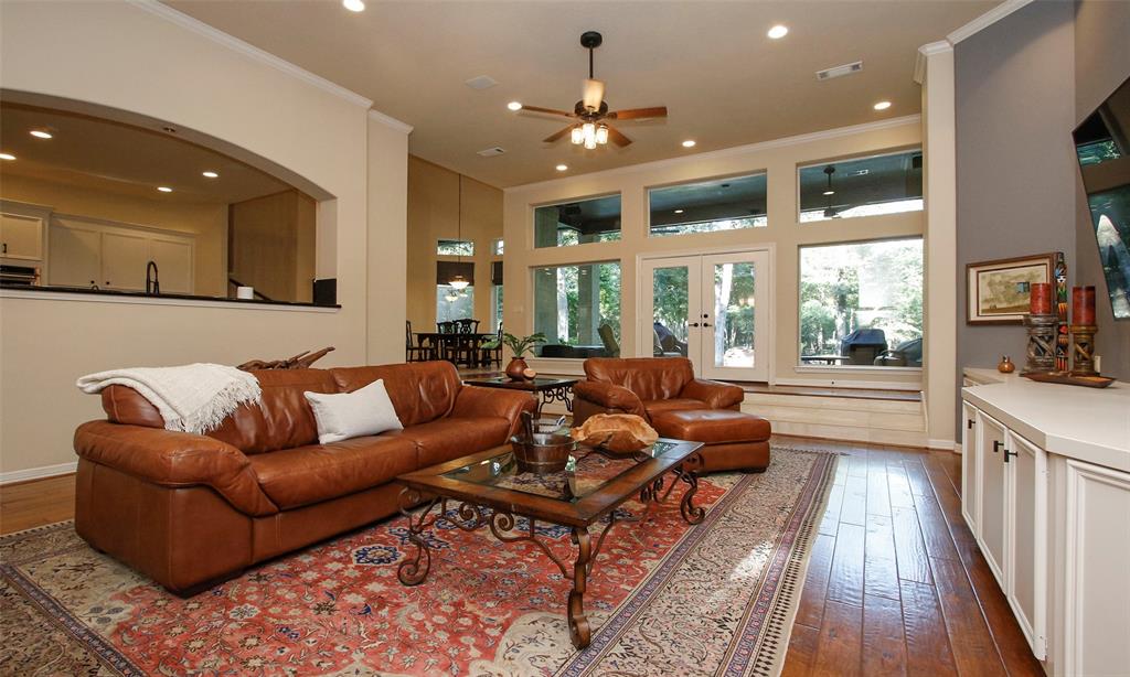 37702 Pinwood Court