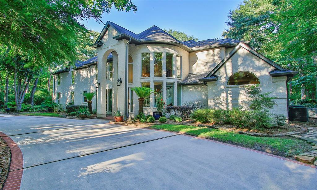 37702 Pinwood Court