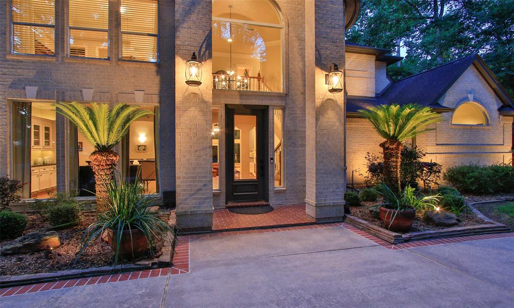 37702 Pinwood Court