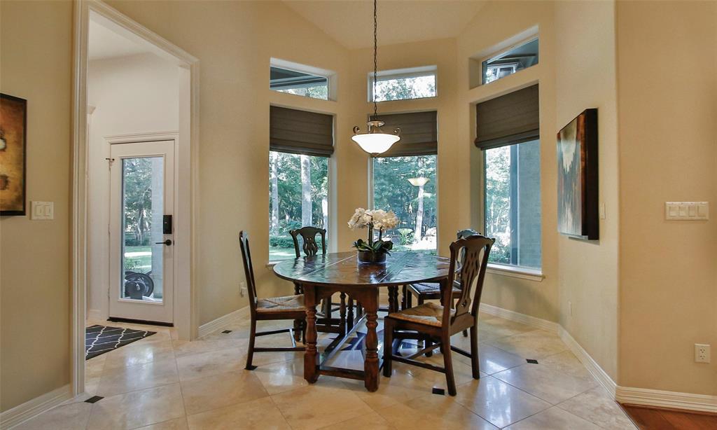 37702 Pinwood Court
