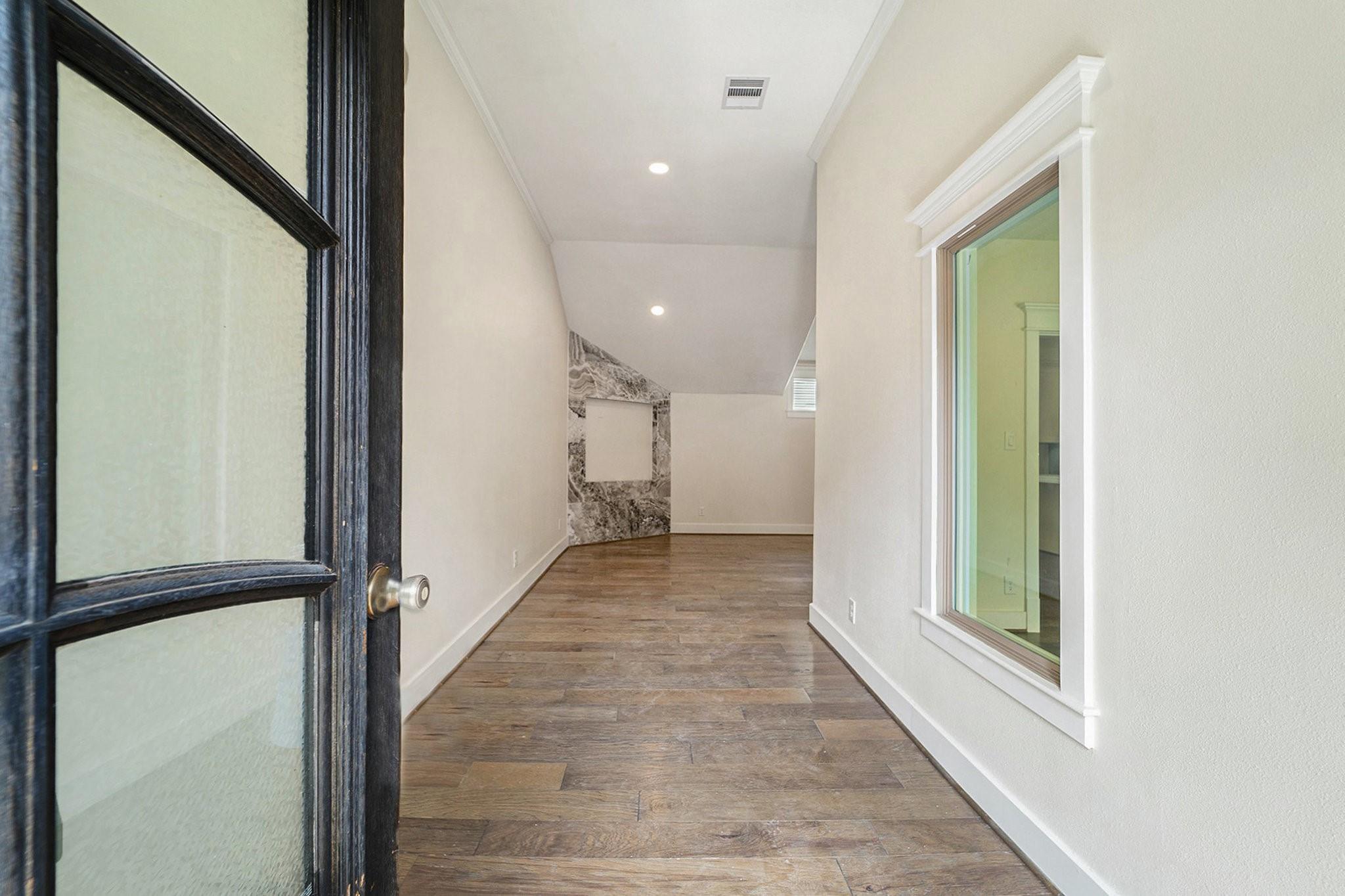 2821 Morrison # A