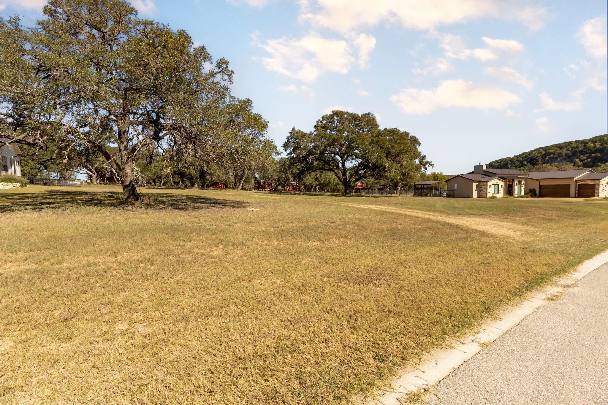 817 Bingham Lane