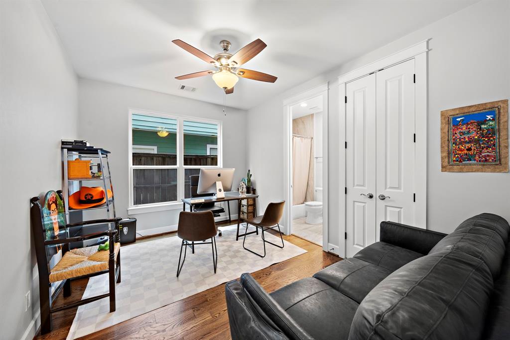 312 W 28th Street Unit: E