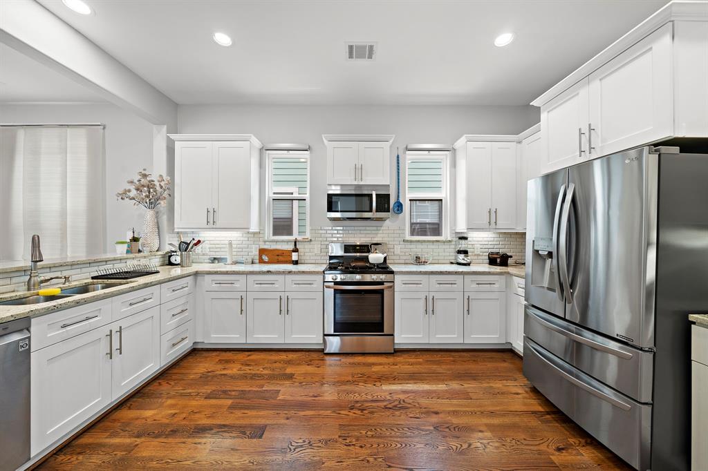 312 W 28th Street Unit: E