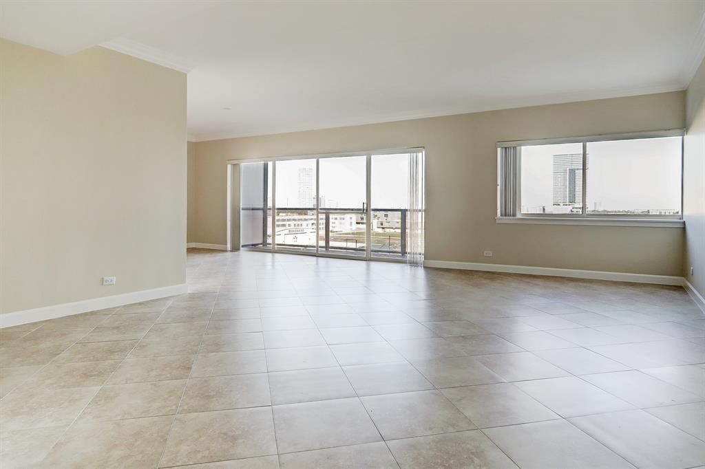 2929 Buffalo Speedway # A703