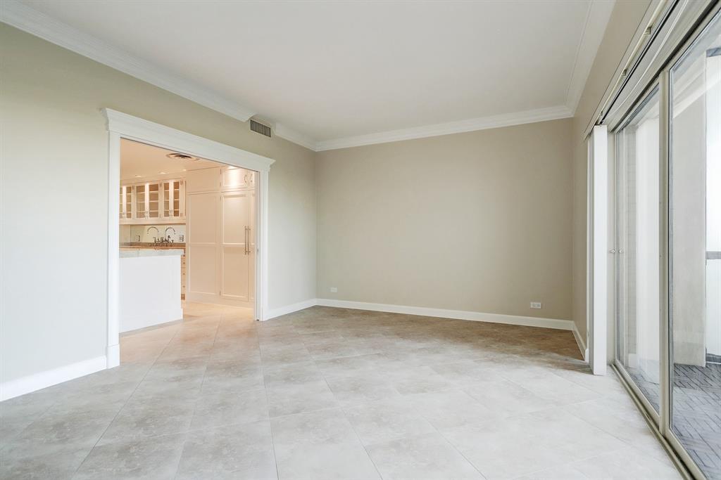 2929 Buffalo Speedway # A703