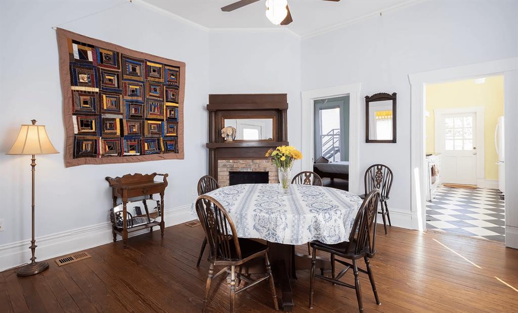 201 W 15th Street