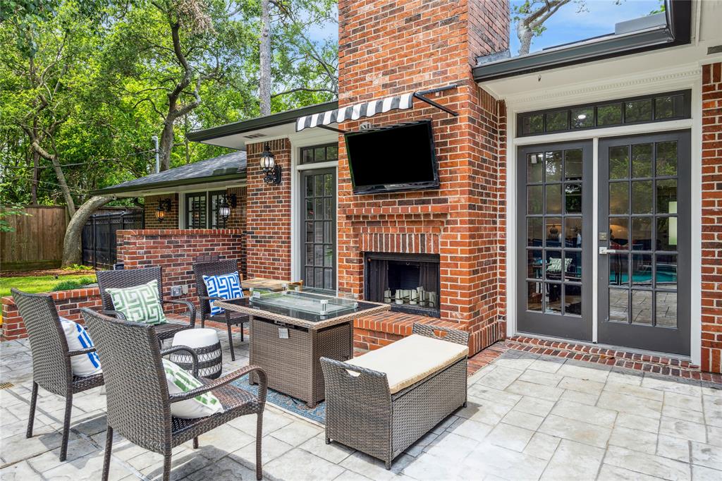 1014 Traweek Street