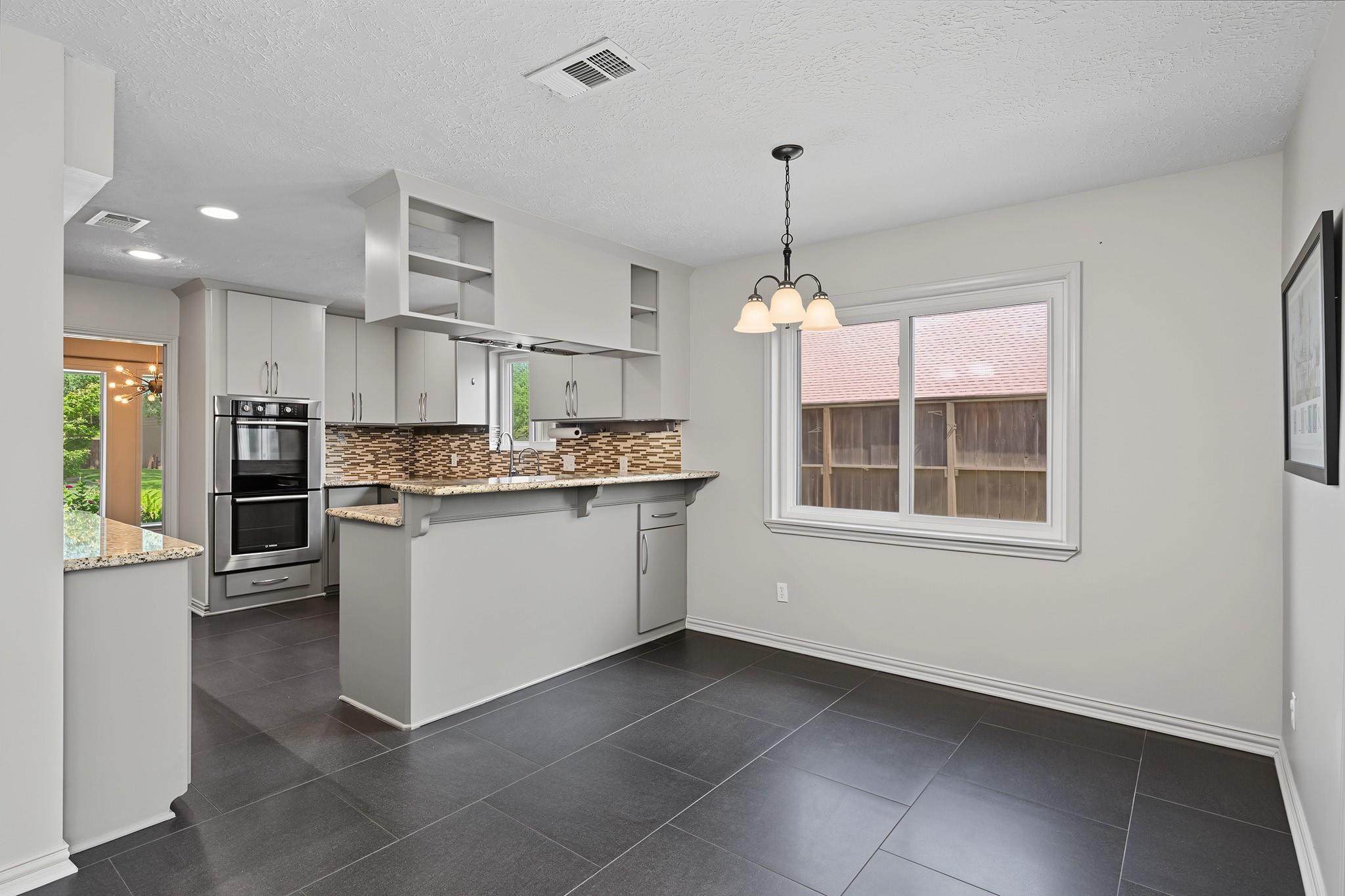 2750 Fontana Drive