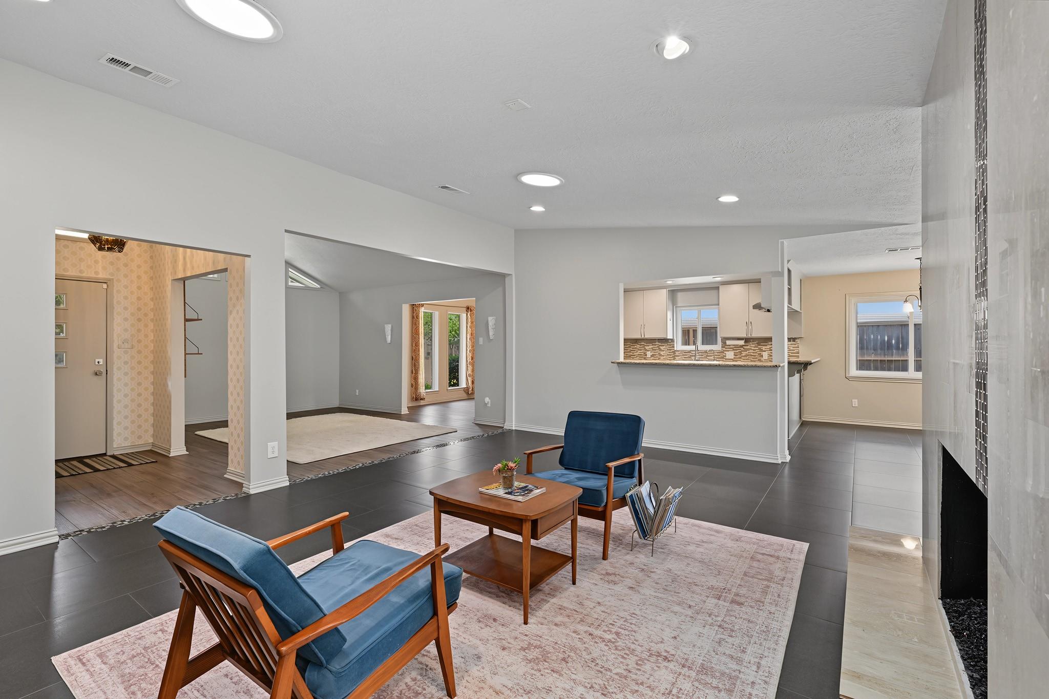 2750 Fontana Drive