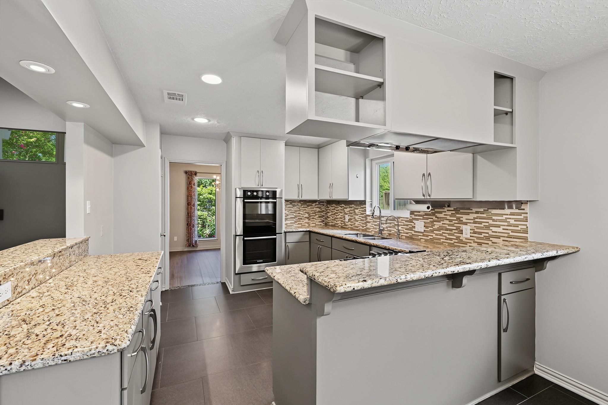 2750 Fontana Drive
