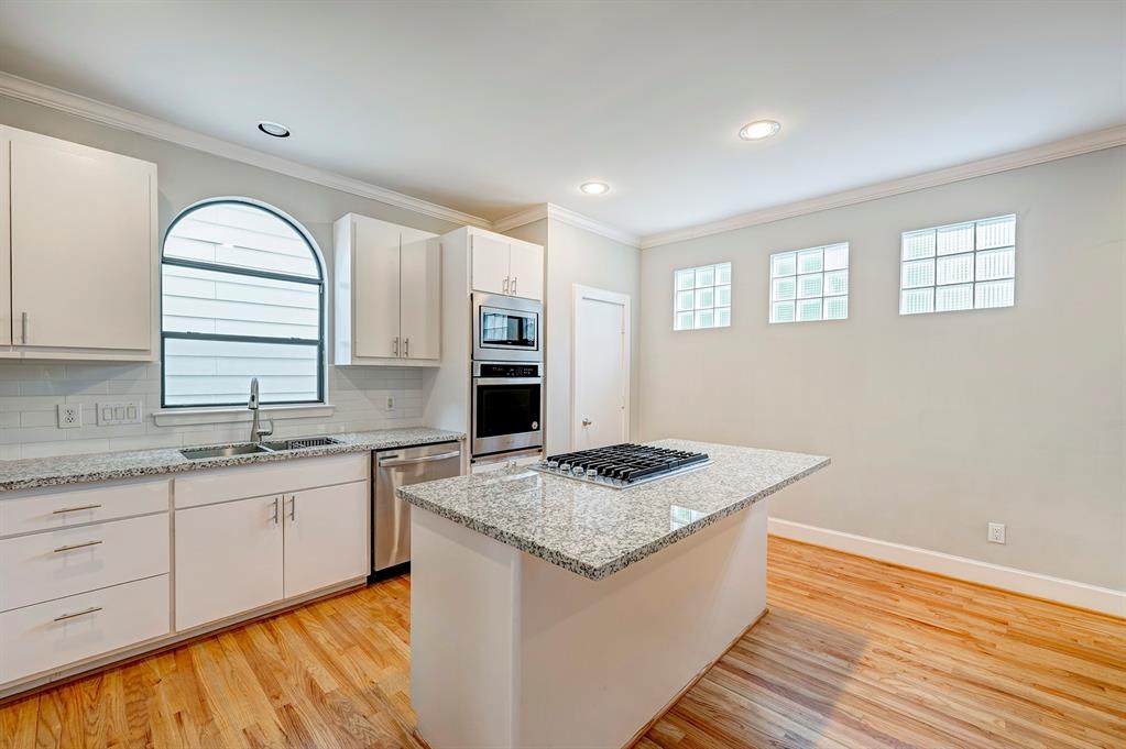 2150 Arabelle Street