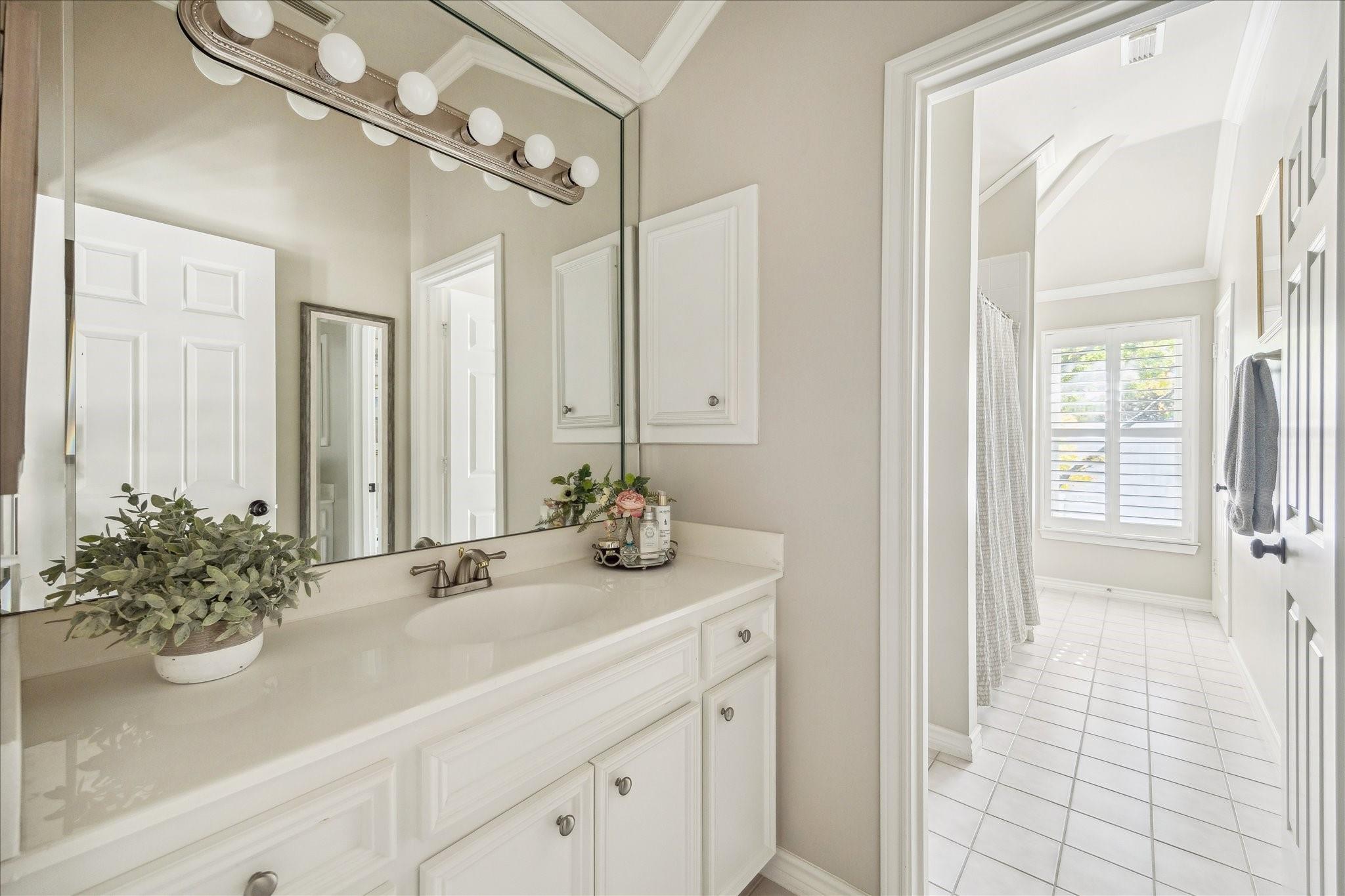 2435 North Boulevard