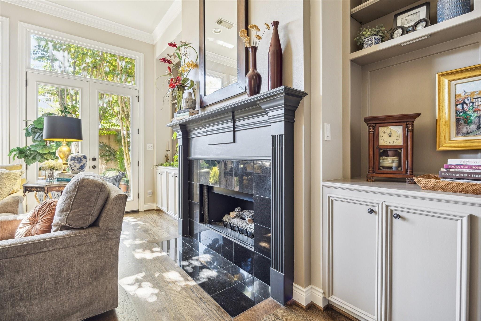 2435 North Boulevard