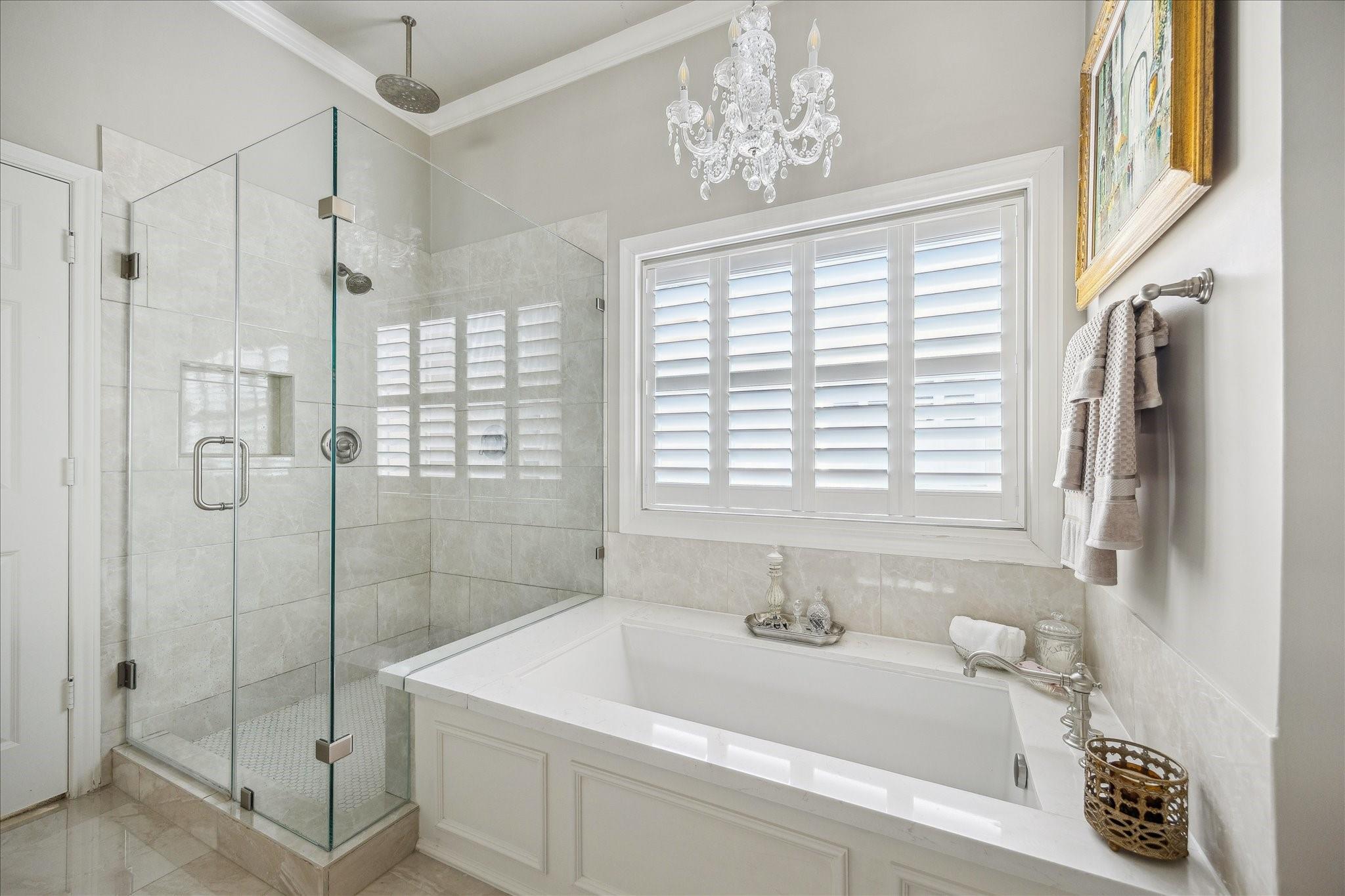 2435 North Boulevard