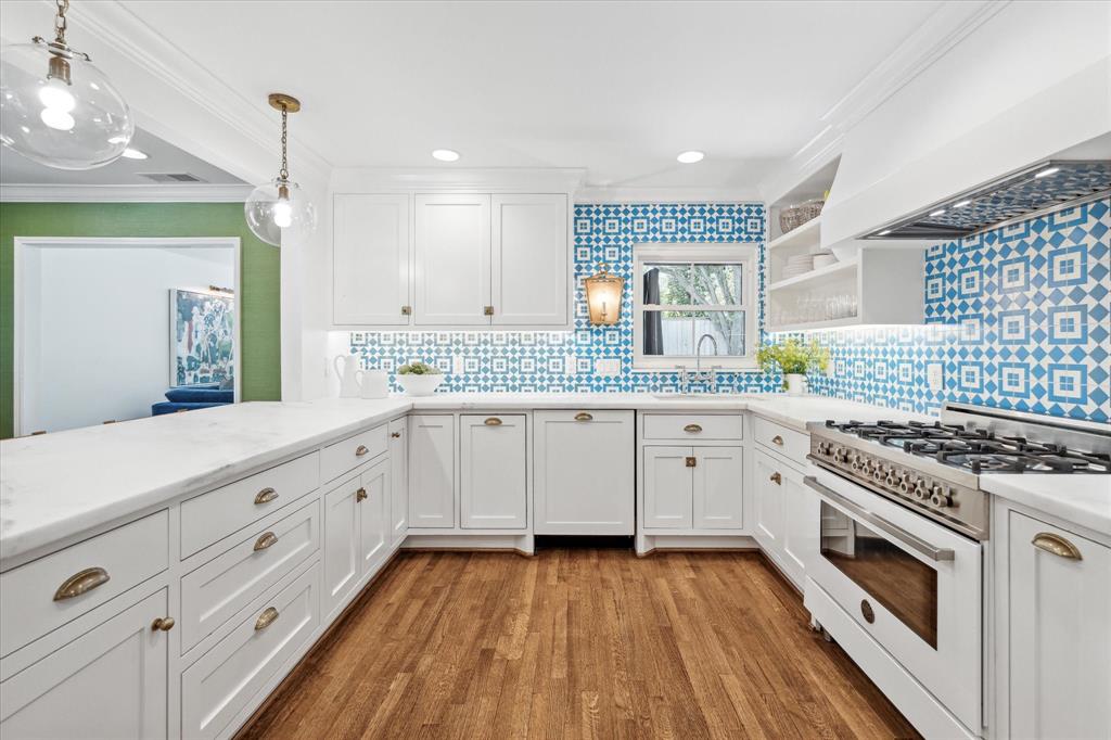 3005 Lafayette Street