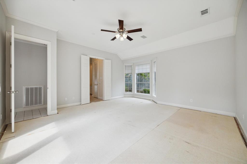 2731 W Glen Haven Boulevard