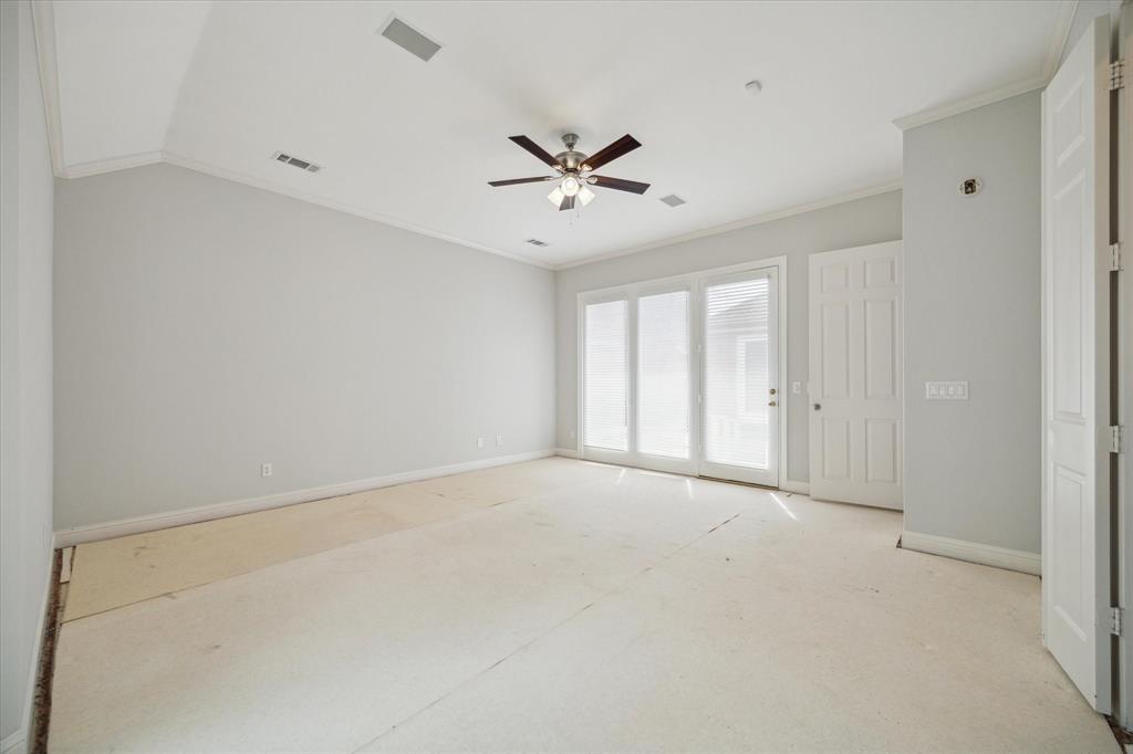 2731 W Glen Haven Boulevard