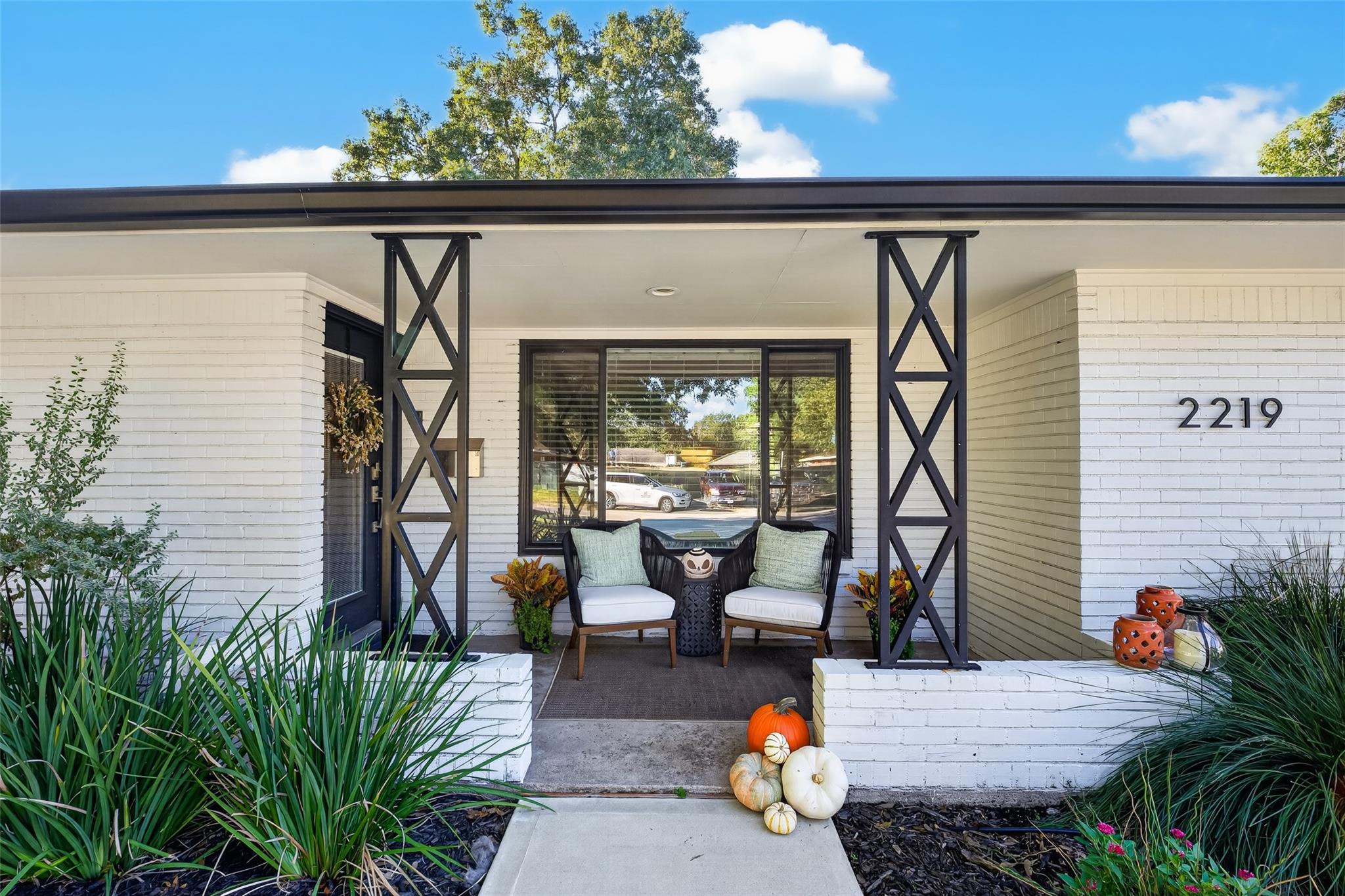 2219 Libbey Drive