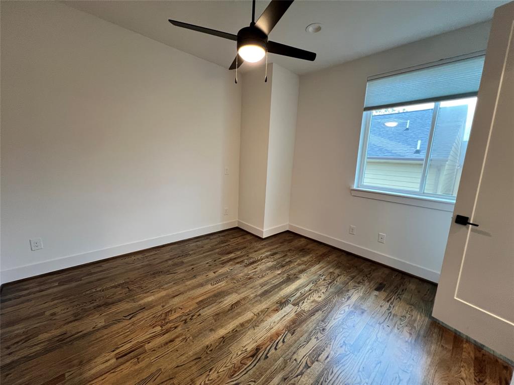 1537 W 24th Street # B