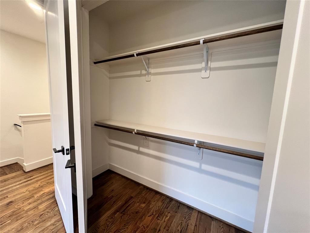 1537 W 24th Street # B