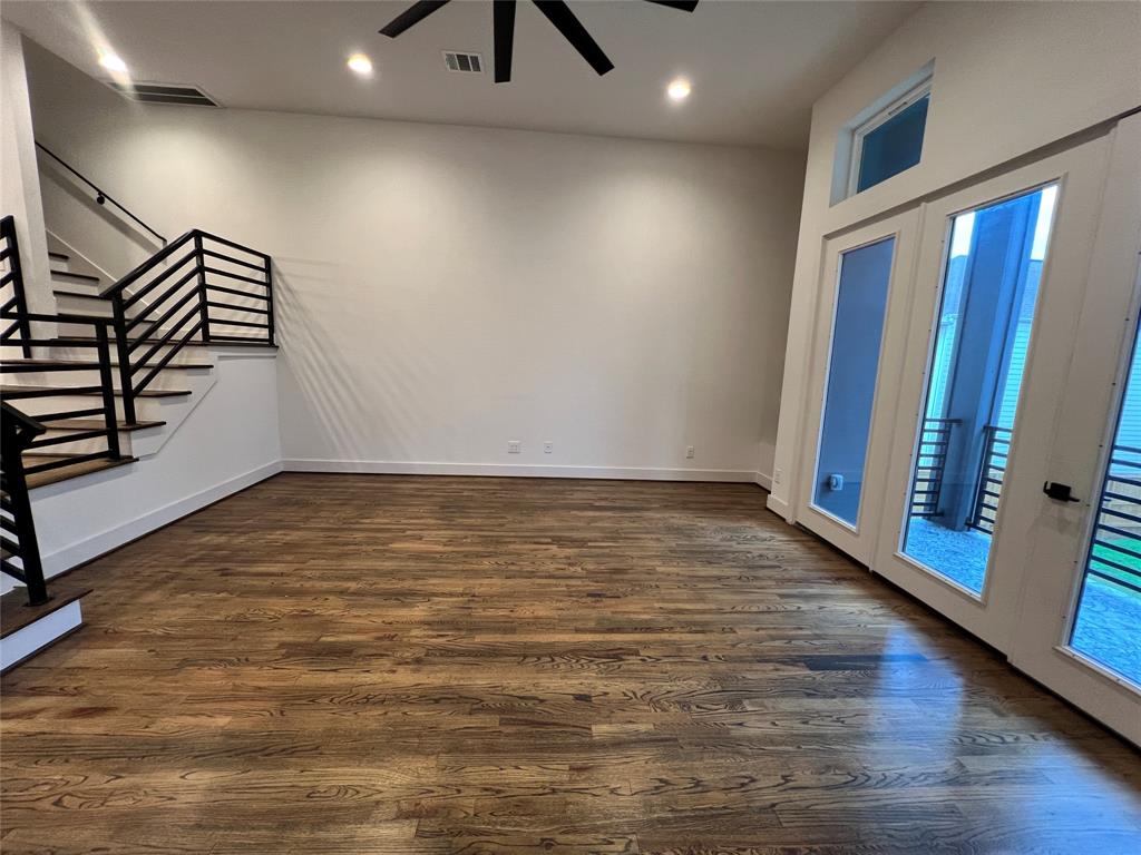1537 W 24th Street # B