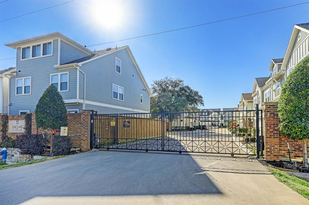 8719 Axlewood Lane