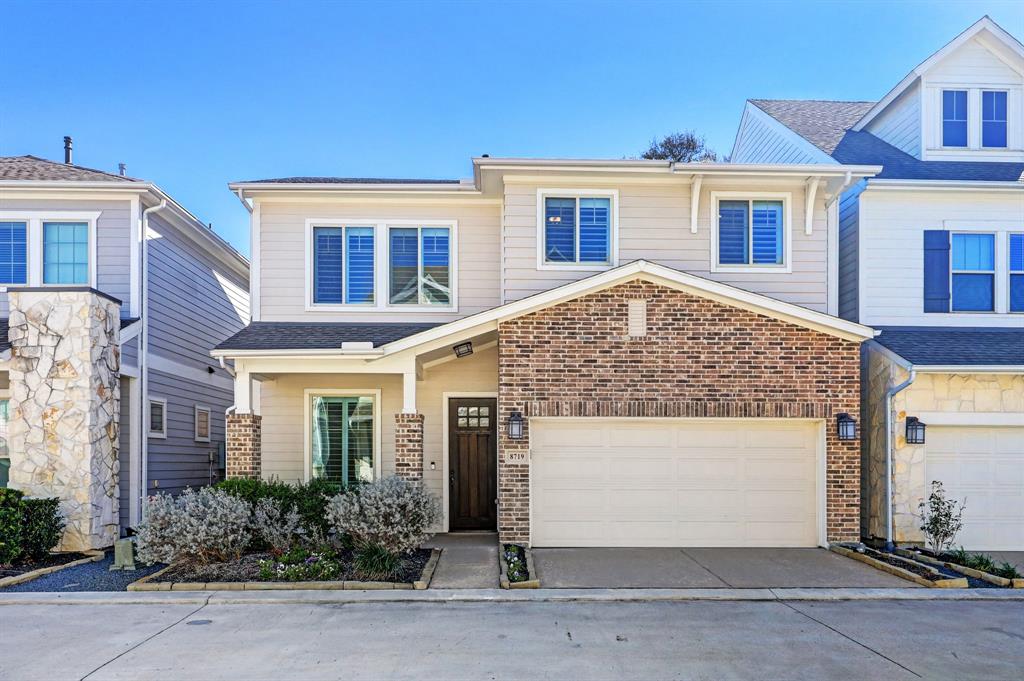 8719 Axlewood Lane