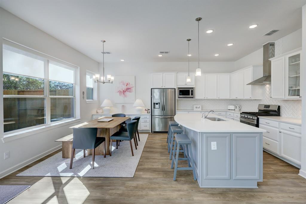 8719 Axlewood Lane