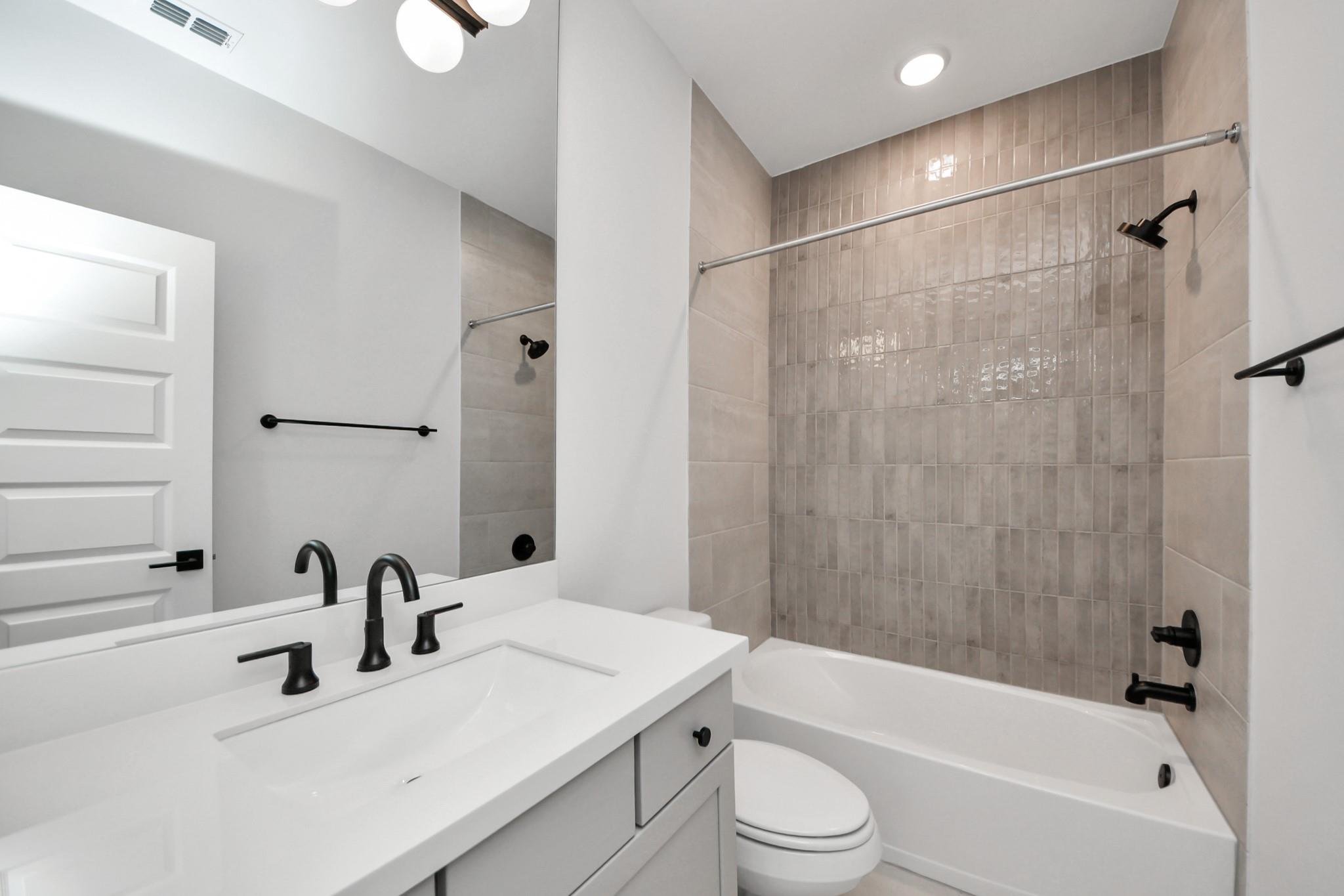 11015 Sandy Pinewoods Trail