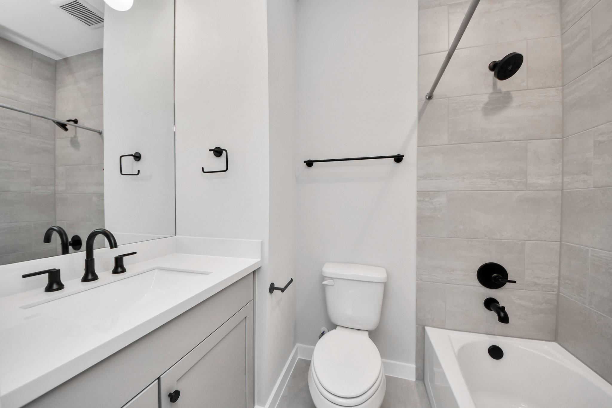 11015 Sandy Pinewoods Trail