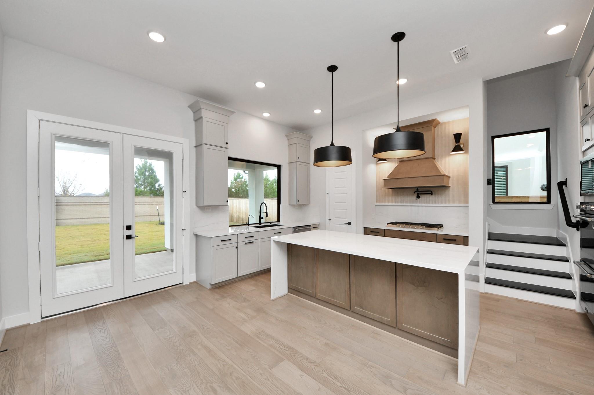 11015 Sandy Pinewoods Trail