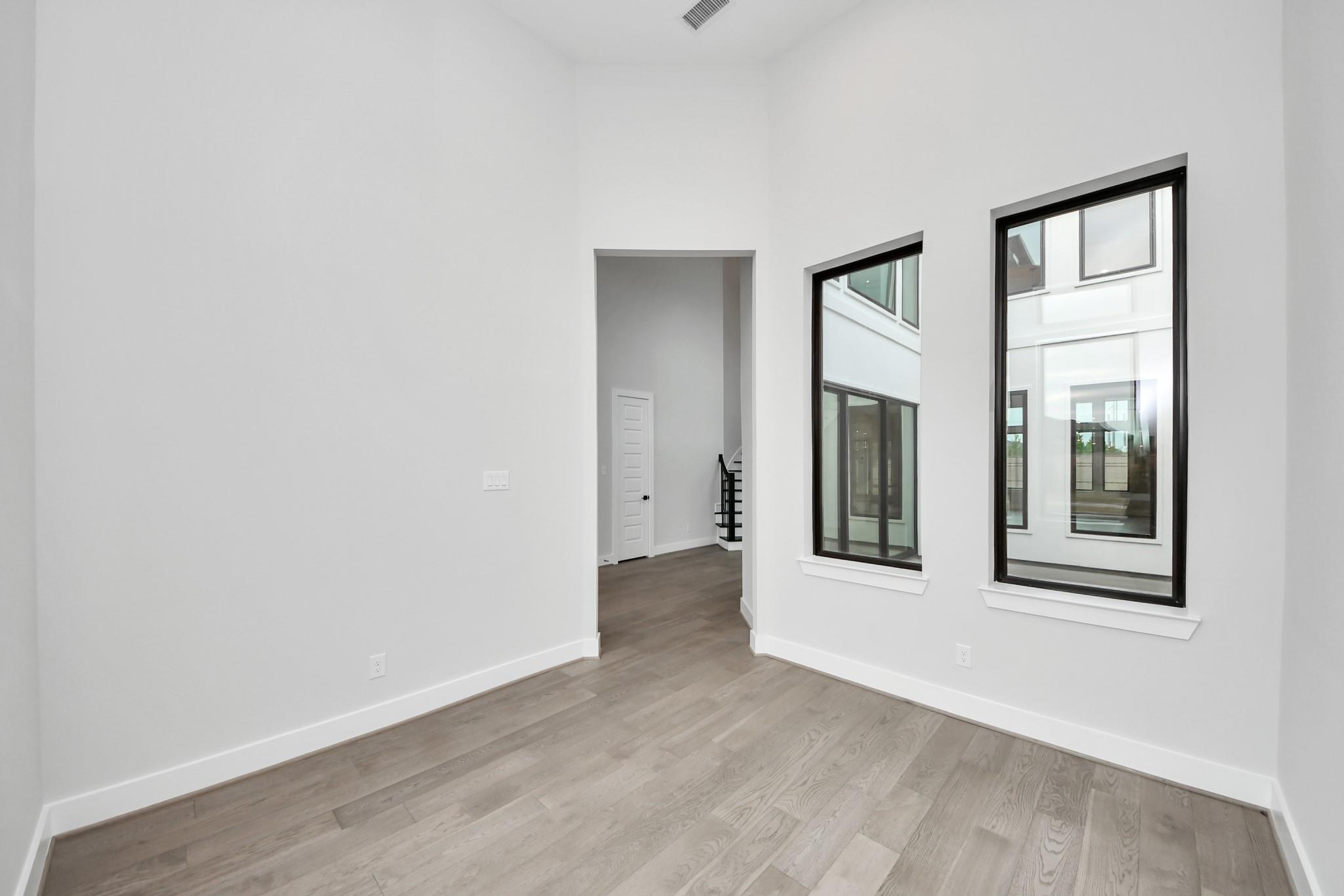 11015 Sandy Pinewoods Trail