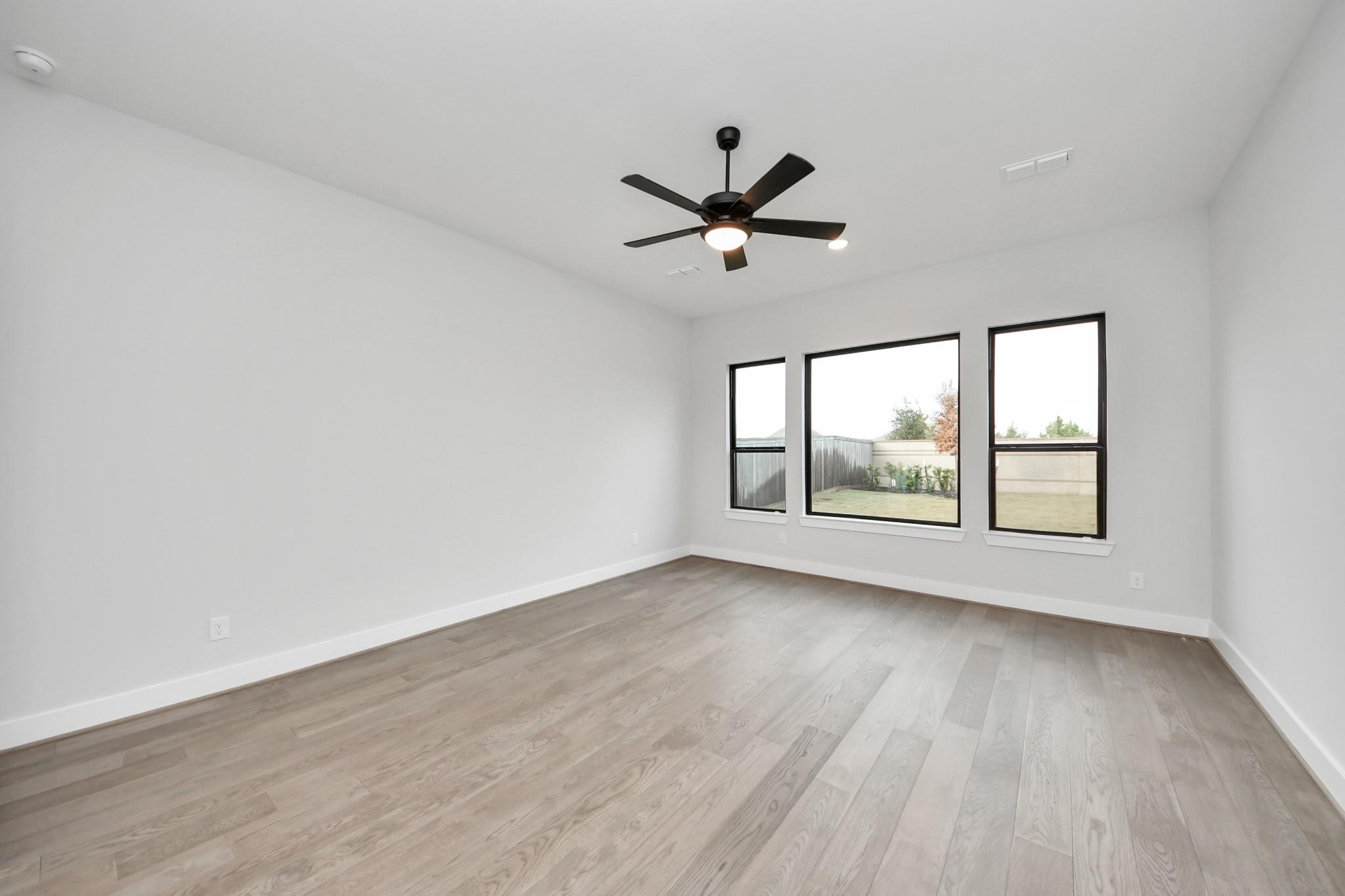 11015 Sandy Pinewoods Trail