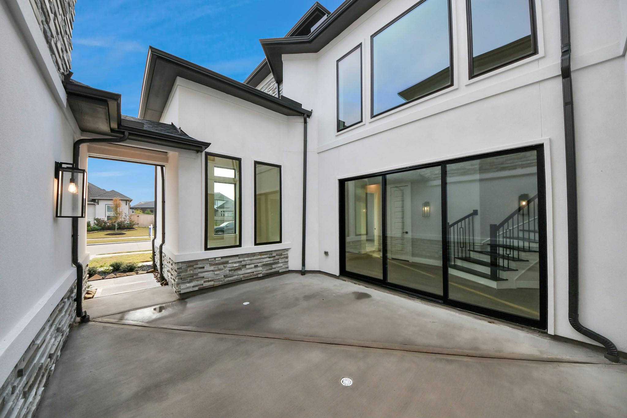 11015 Sandy Pinewoods Trail