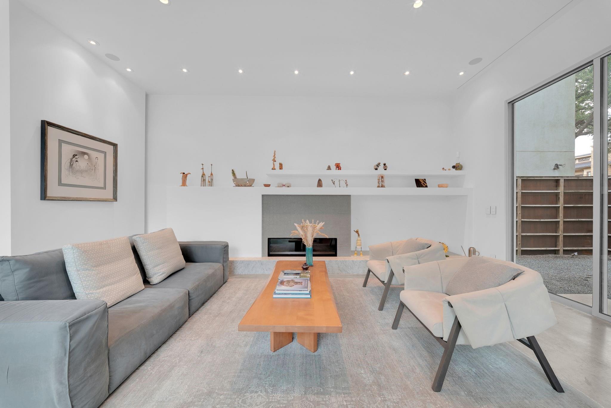 2915 Drexel Drive