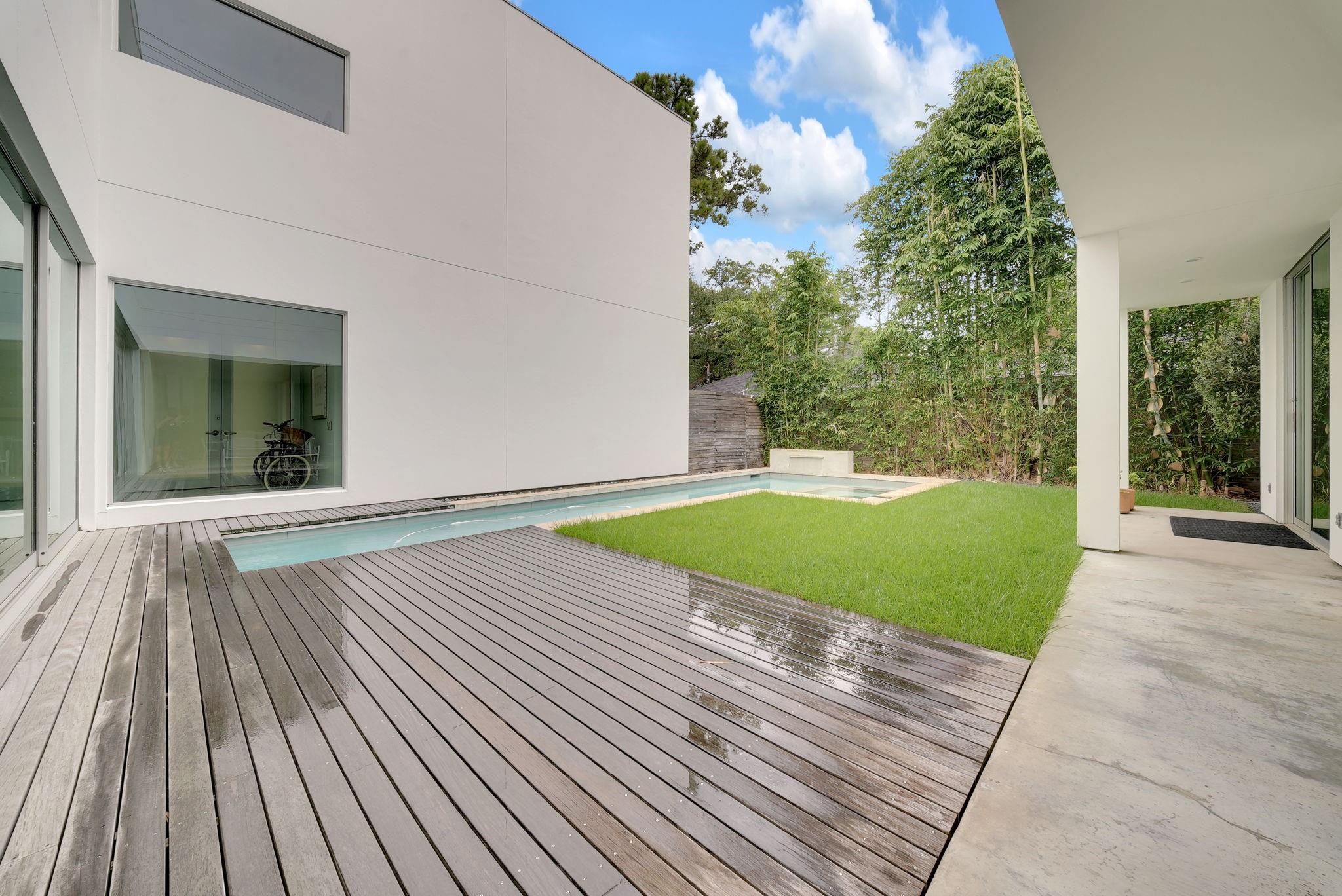 2915 Drexel Drive