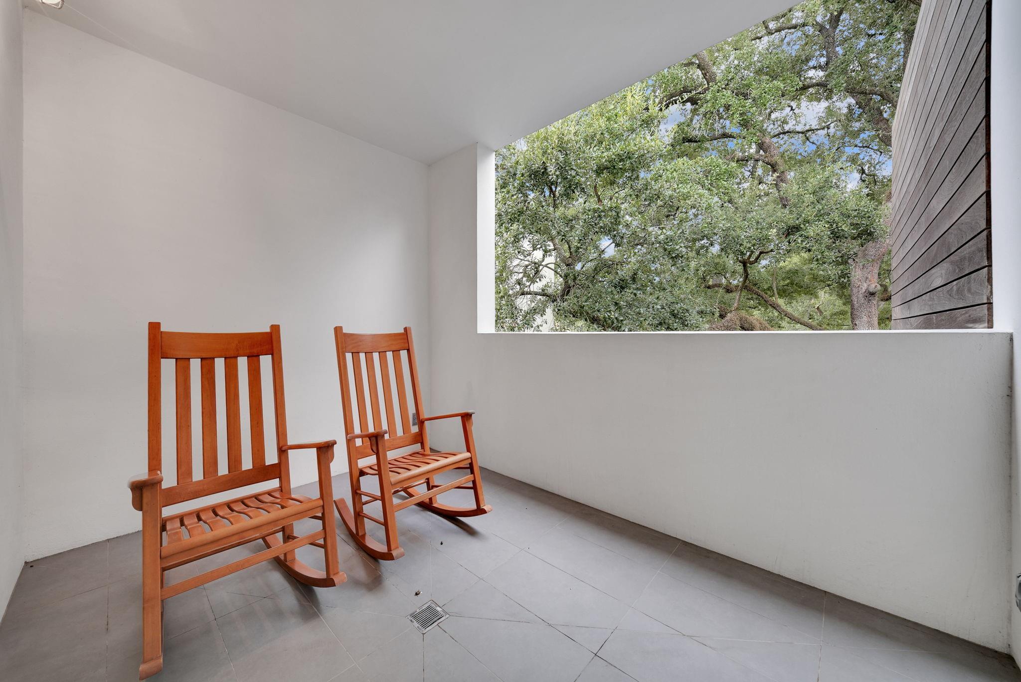 2915 Drexel Drive