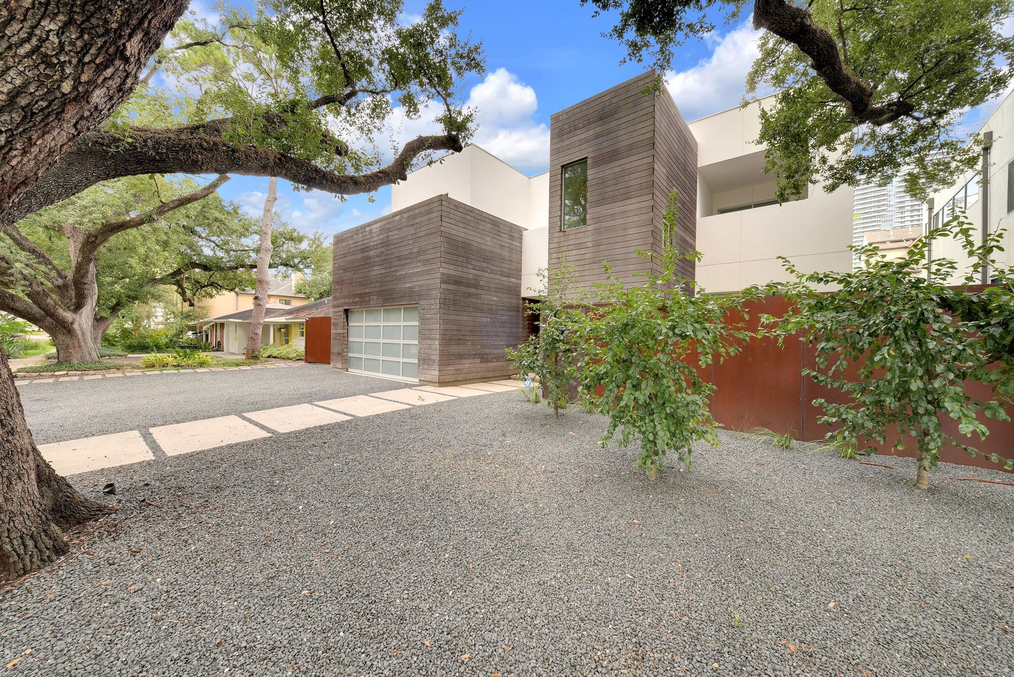 2915 Drexel Drive