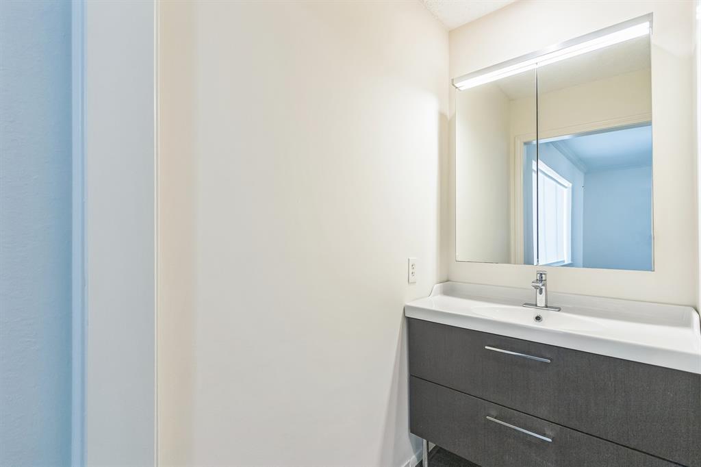 2032 Augusta Drive # 36