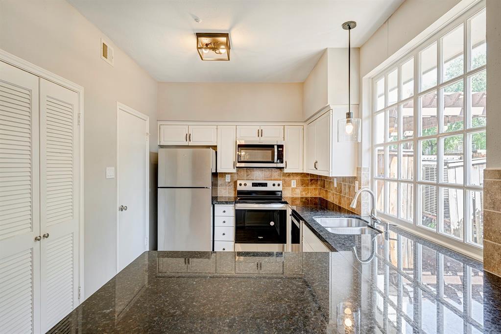 1204 Fountainview # 186