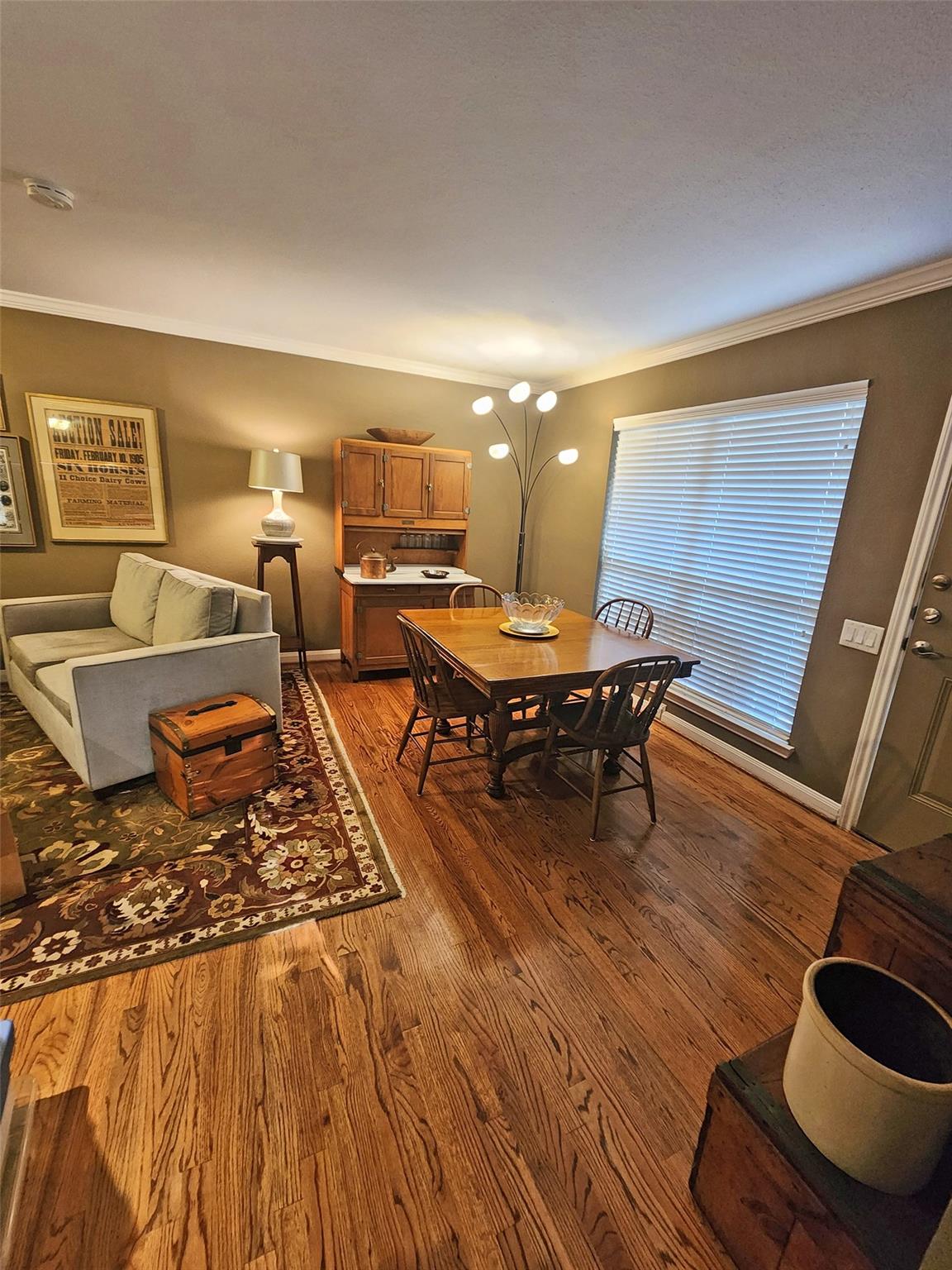 1880 White Oak Drive # 127