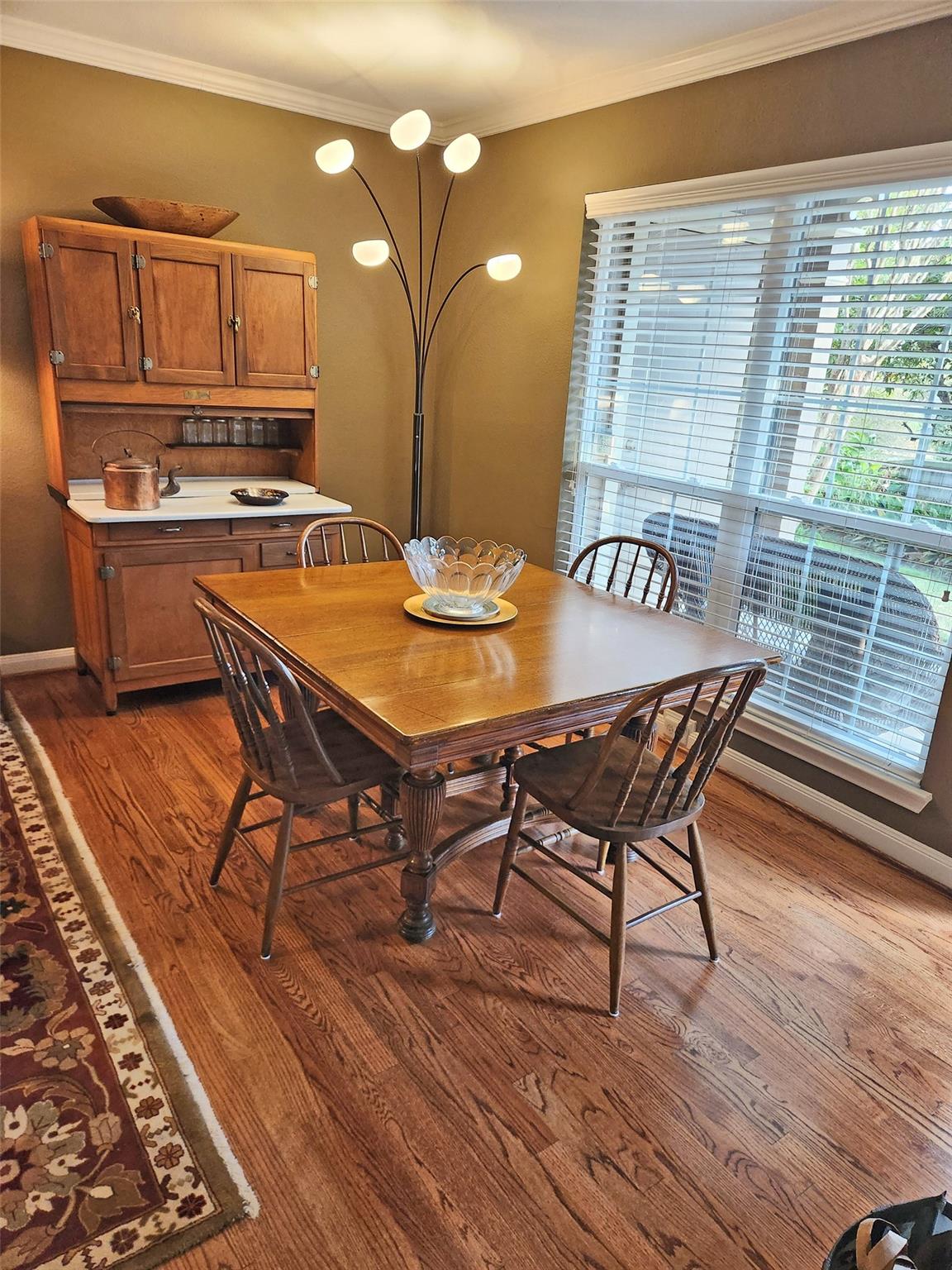 1880 White Oak Drive # 127