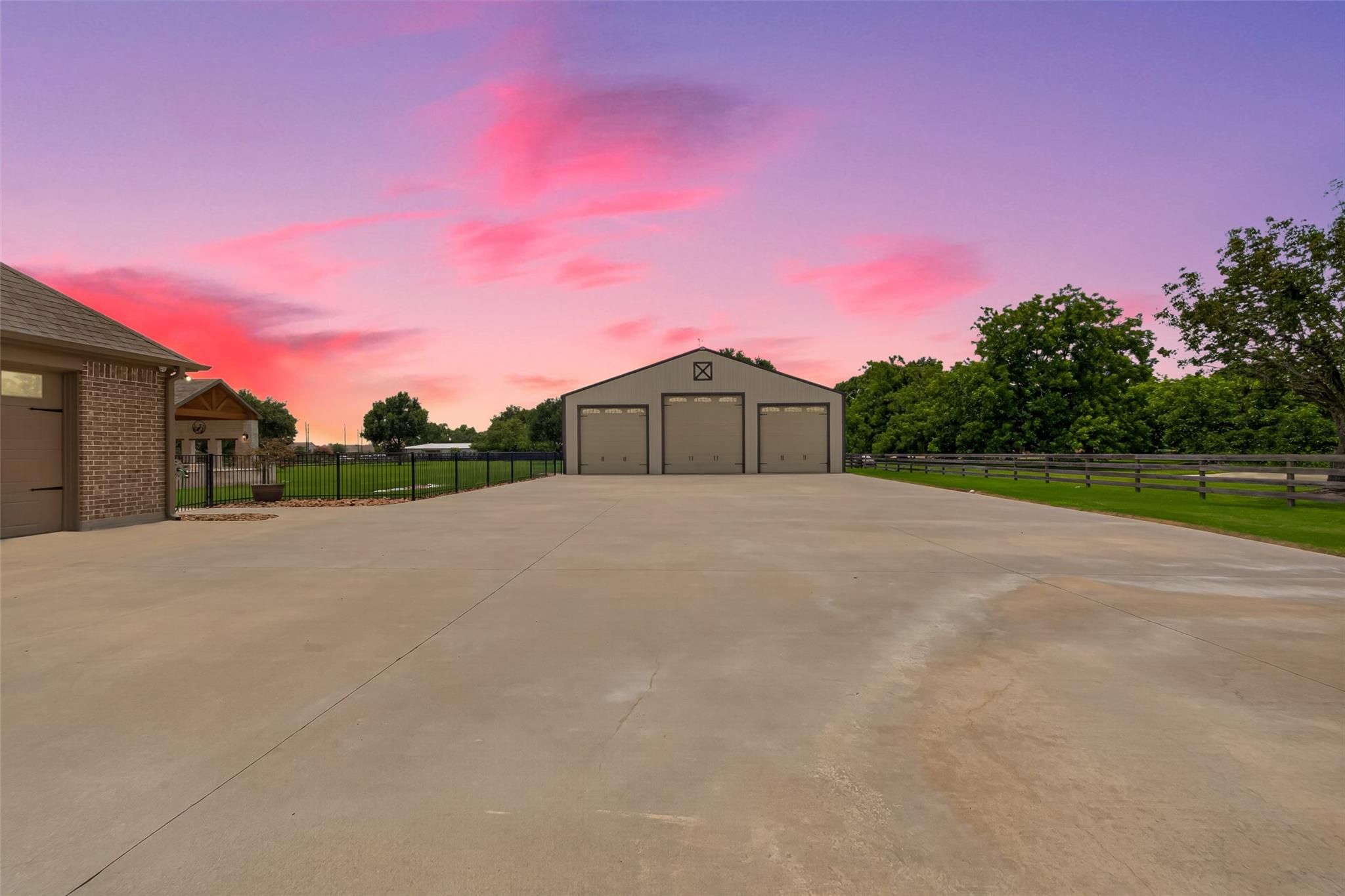3811 Lost Goldenrod Drive