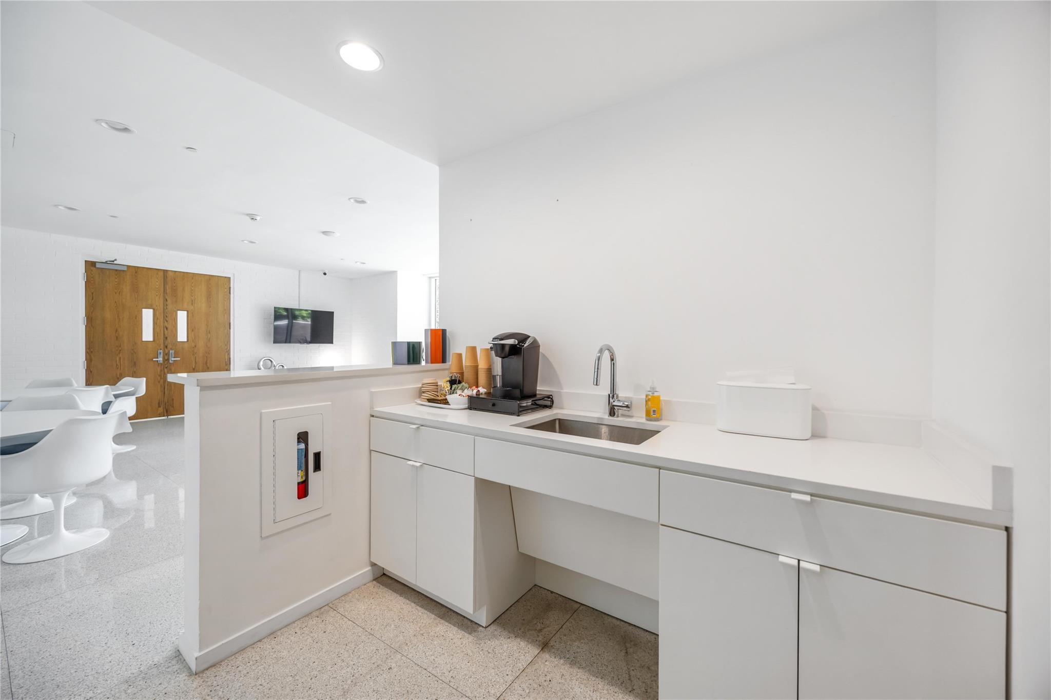 3600 Montrose Boulevard # 304