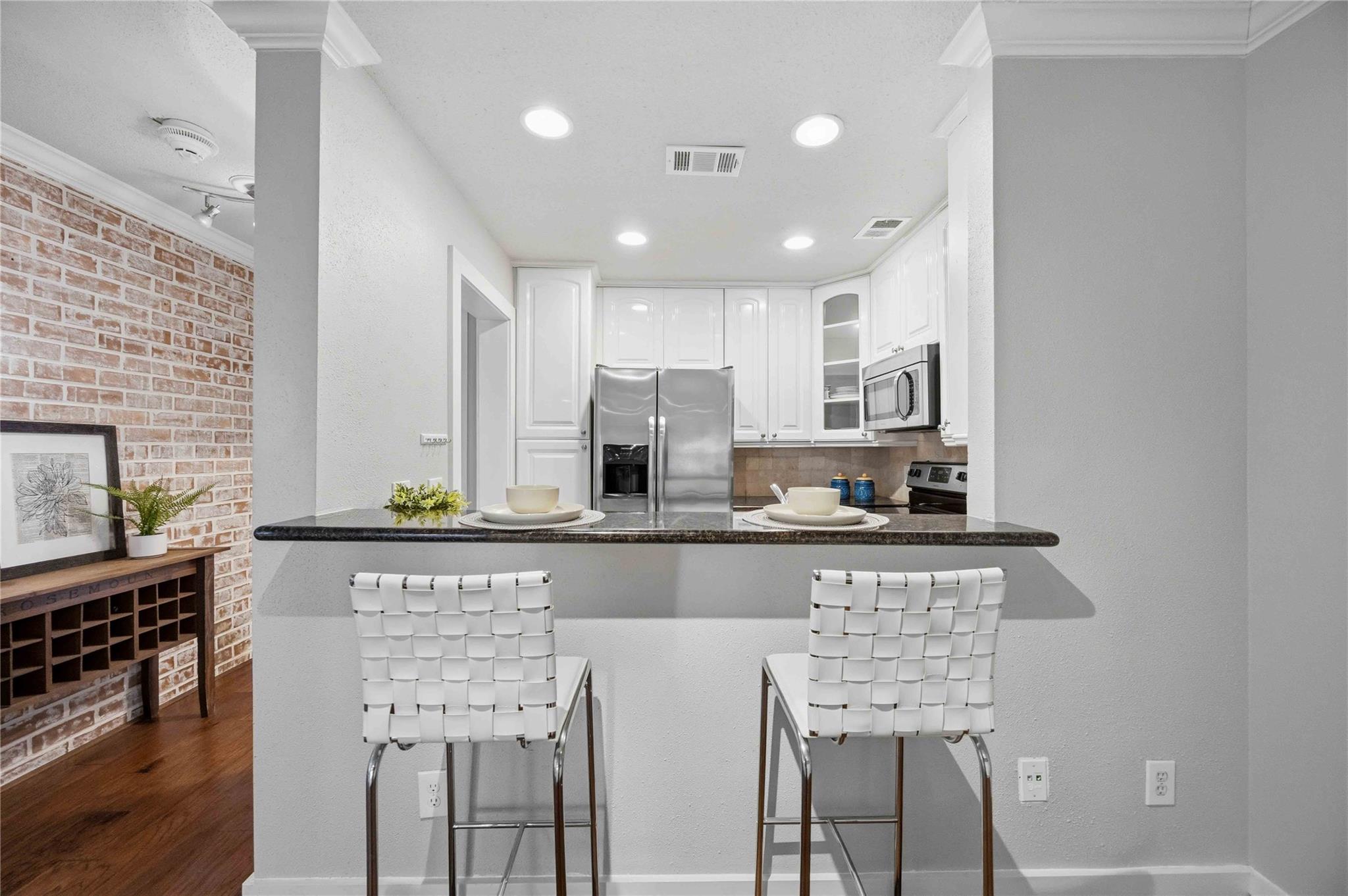 3600 Montrose Boulevard # 304