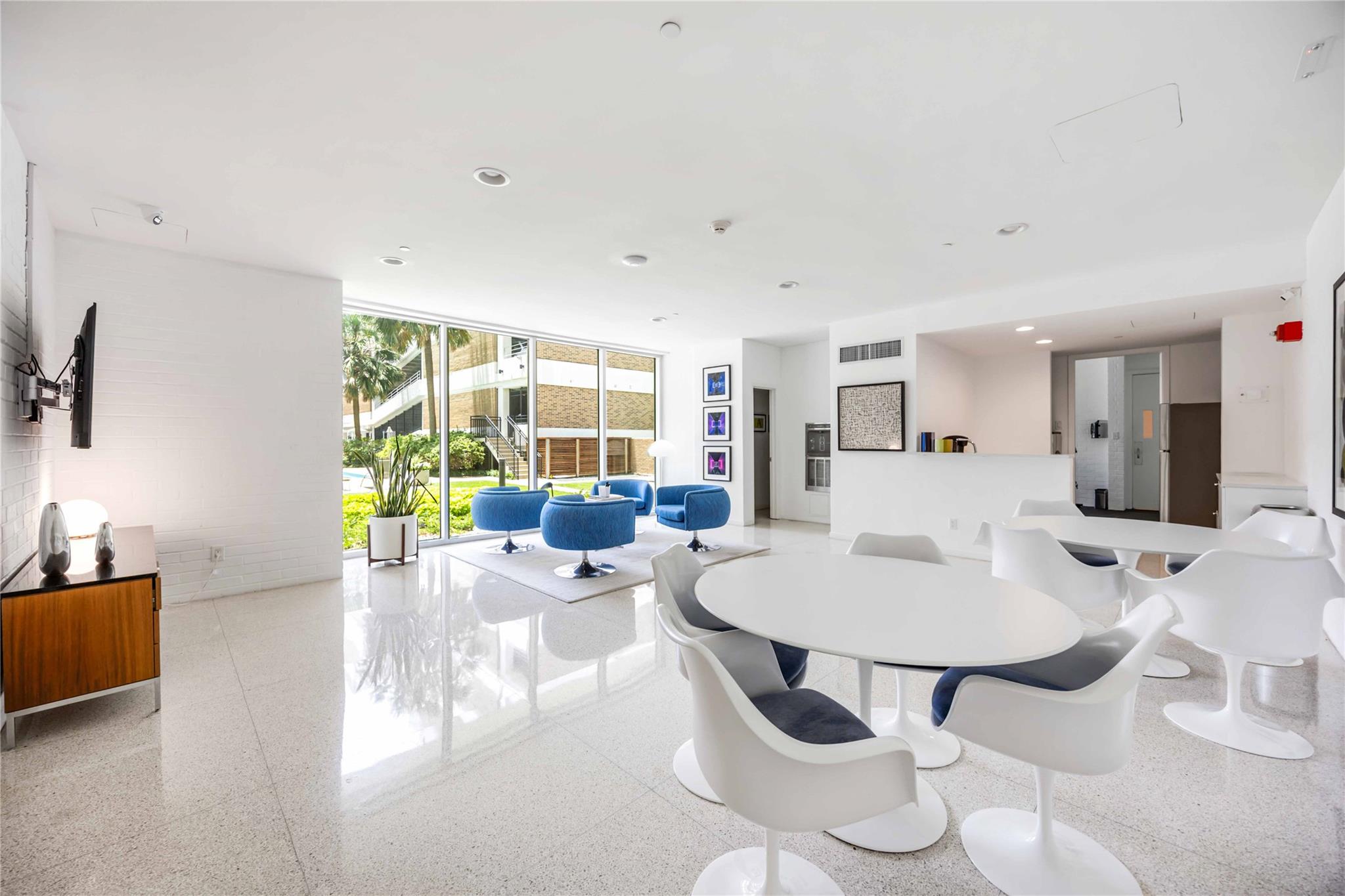 3600 Montrose Boulevard # 304